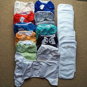 Lot of bumGenius One Size Cloth Diapers 4.0